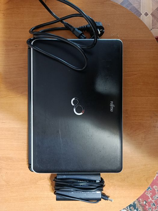 Fujitsu Lifebook SH531