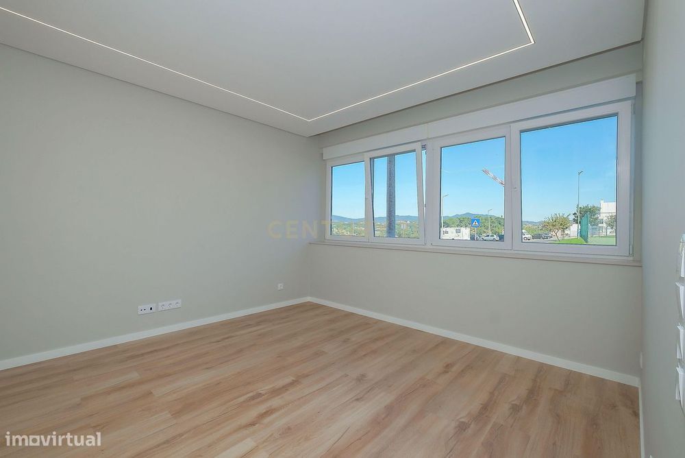 T2 + 1 Duplex - Murtal -Parede