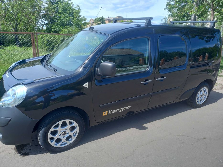 Продам Renault Kengo MAXI 2012