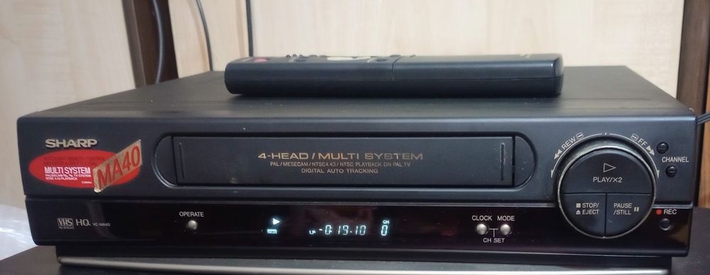 Magnetowid Sharp VC MA 40
