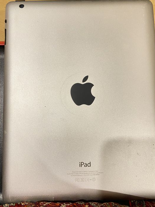 iPad 4a geração 64gb - apple - para peças
