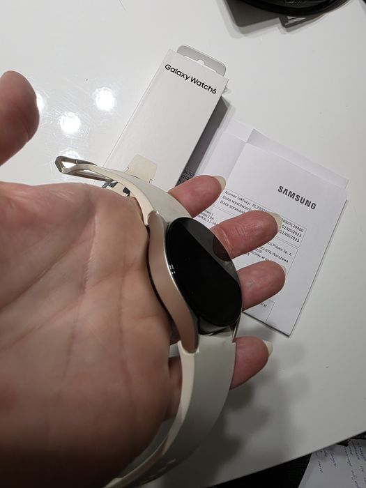 Smartwatch Samsung Galaxy Watch 6 40mm Gold złoty GW 09/2025