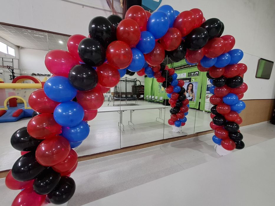 Arcos de balões personalizáveis