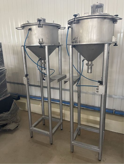 Продам емкостся по разливу сырковых масс