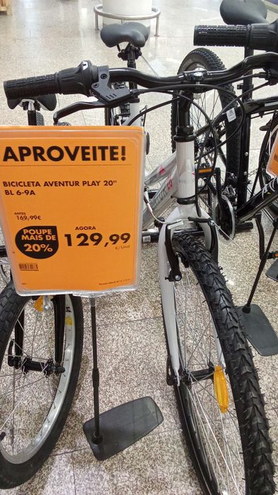 BICICLETA 16 com Pedais. Para Equilíbrio  Com 3 Fotos