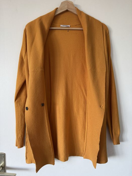 Pomarańczowy kardigan Orsay