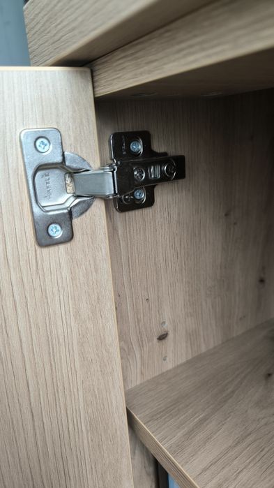 Комп'ютерний письмовий стіл 1.6 м х 0.6 м з тумбою