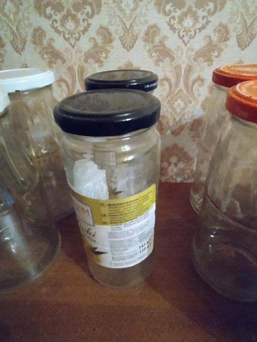 Банки для различных целей.