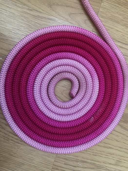 Професійна скакалка для художньої гімнастики Pastorelli