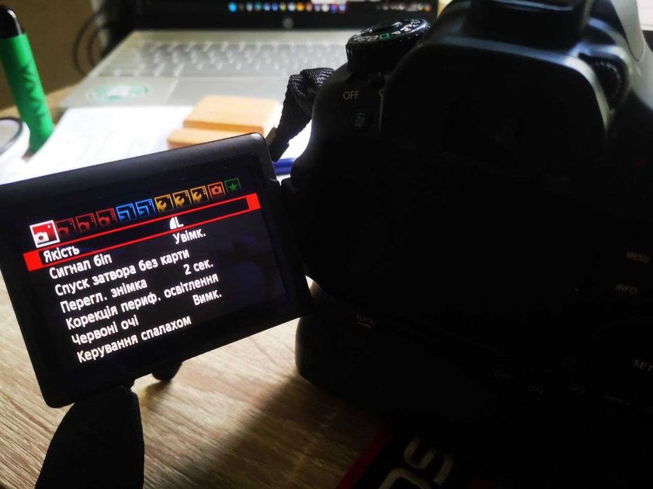 Фотоапарат Canon EOS 60D комплект