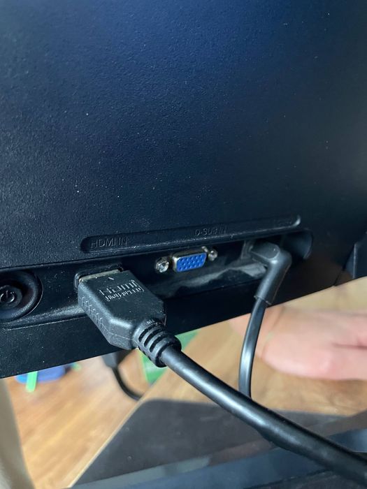 продам монитор самсунг 75 герц с нюансом