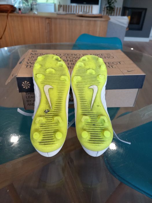 Chuteira Nike- tam. 36.5