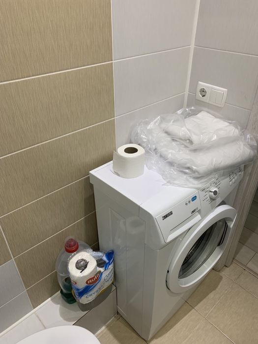 Квартира подобово в новому будинку з парковкою.Світло 24/7