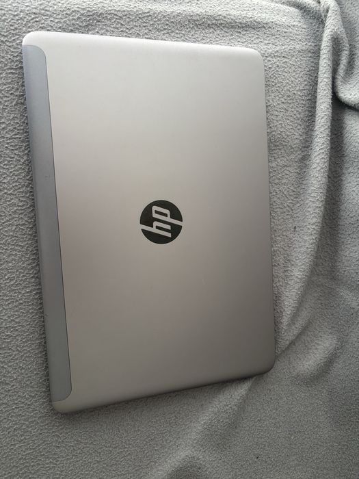 Laptop HP Folio 1040