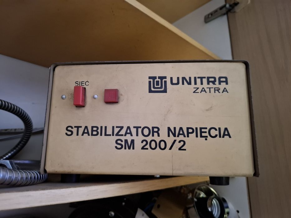 Stabilizator napięcia Unitra SM200/2