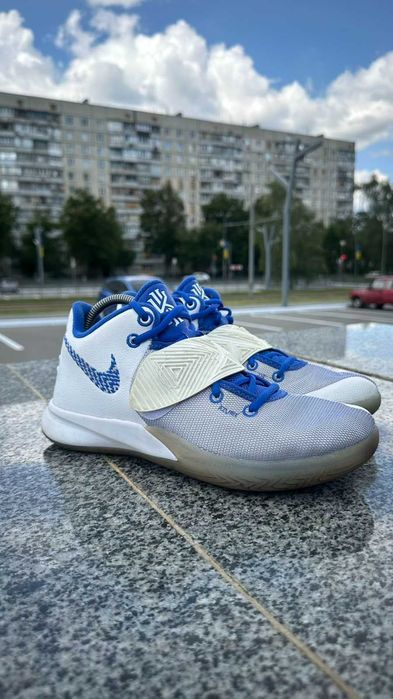 Nike Kyrie Flytrap III [US 9|27 cm]: 1 500 грн. - Другие кроссовки