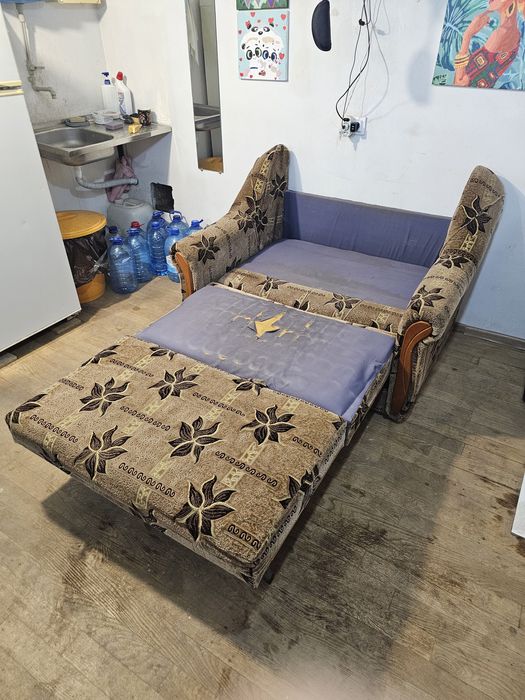 Диван ширина 132 см. довжина складений  94 см., розкладений 200 см.