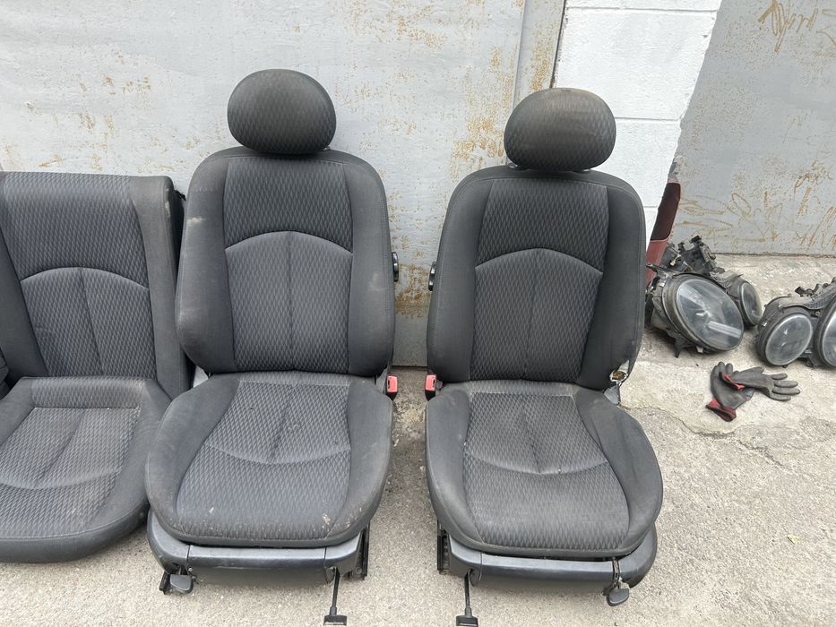 Комплект сидений Мерседес w211