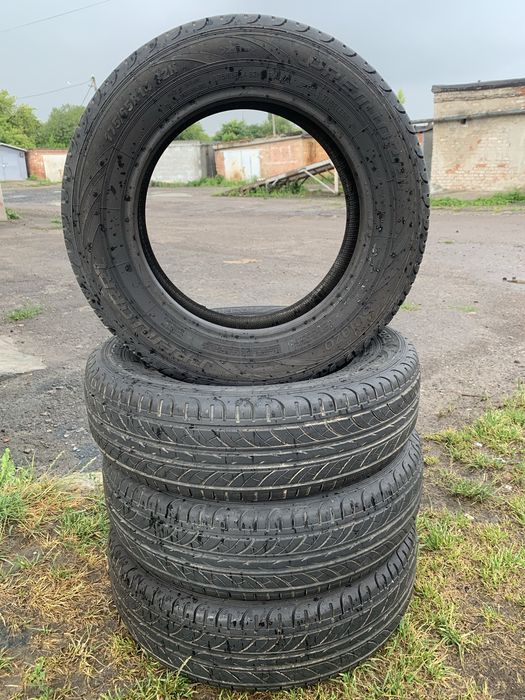 Продам літню резину 175/65/14