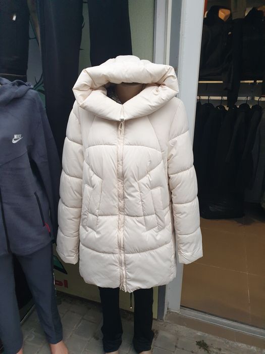 Пуховик 52р. На синтипоне.