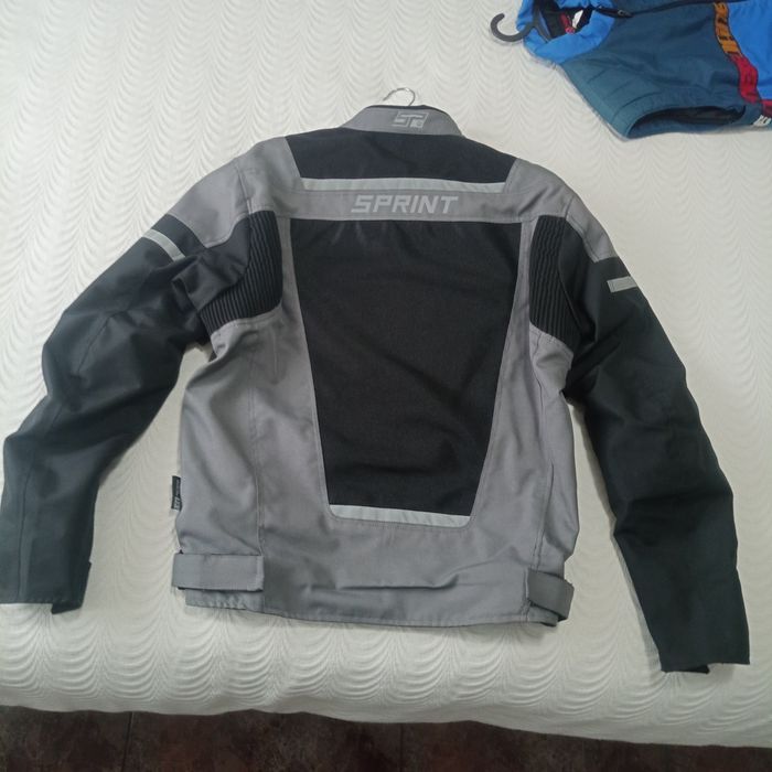 1 Casaco e um colete Dainese (Vintage)