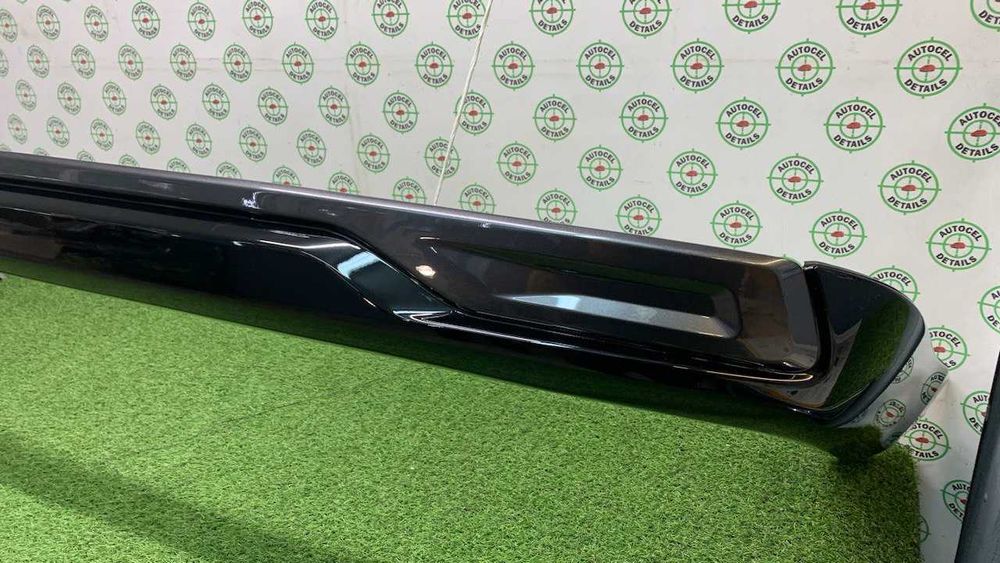 Губа, обвес, накладка бампера Land Cruiser 200