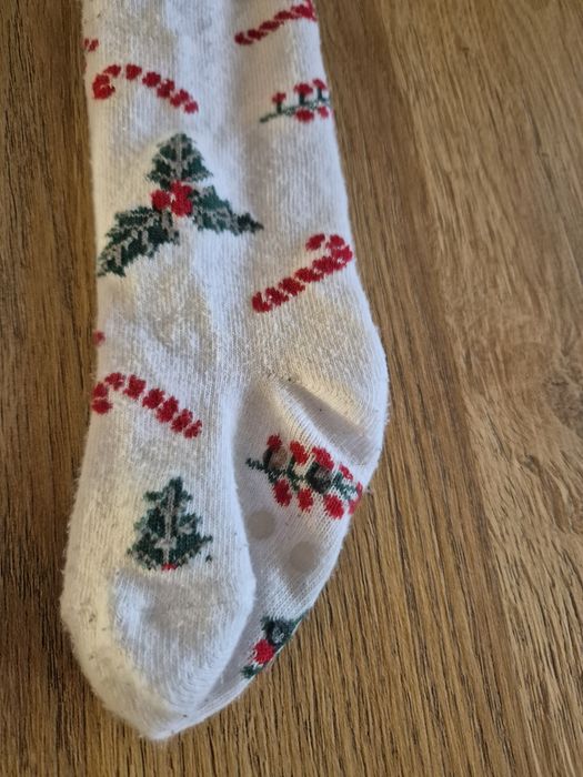 Białe rajstopki rajstopy świąteczne