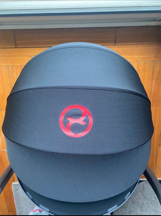 Cibex cloud Z i- size Ferrari + Base isofix Cybex Platinum cloud Z