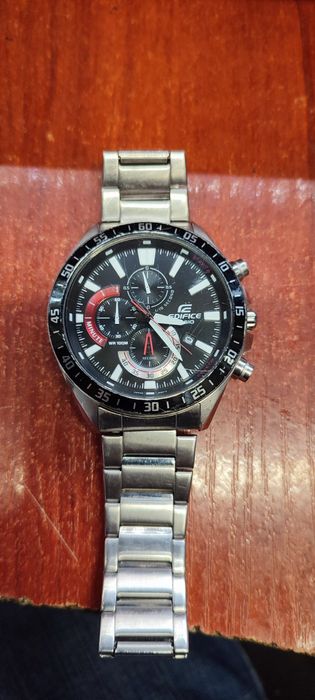 Чоловічий годинник CASIO