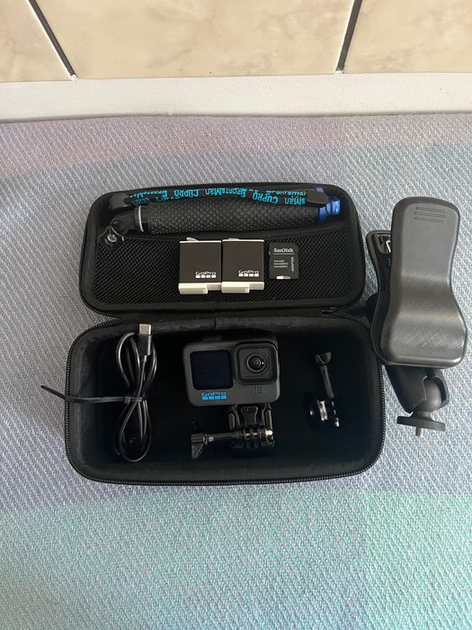 GoPro 11 black edition SD card+extras