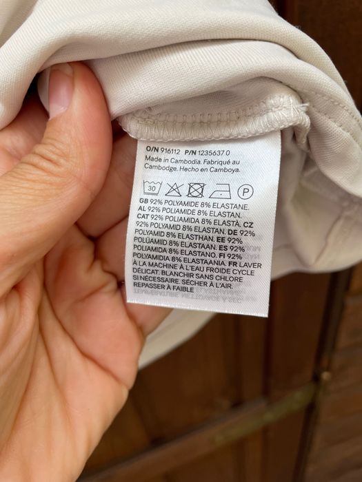Nowa jedwabista koszulka H&M – rozmiar L