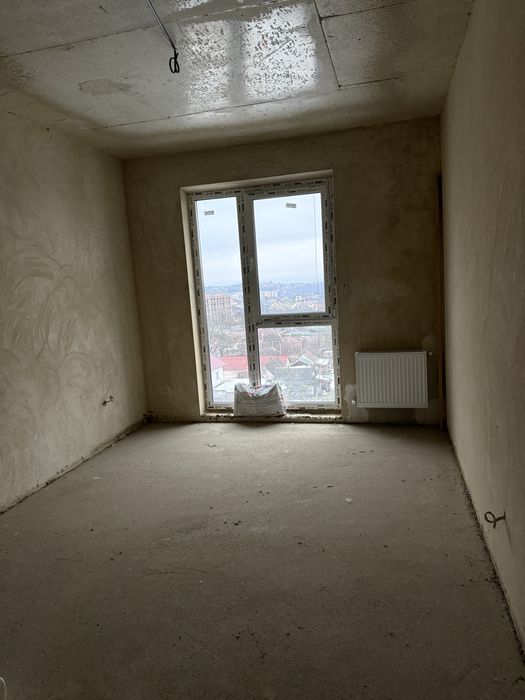 Продам квартиру в новобудові