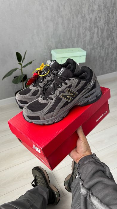 4 моделі New Balance 740 Termo
