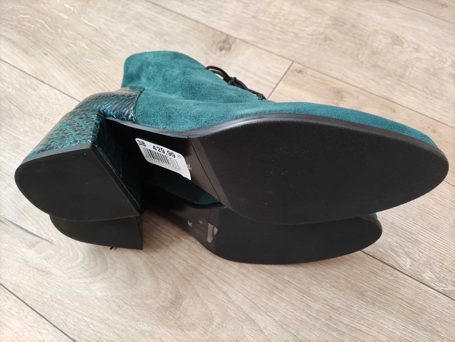 Zielone botki skórzane r.38