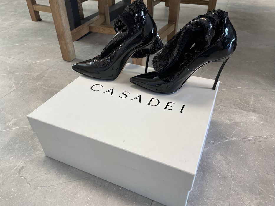 Casadei  размер 38 1/2 НОВЫЕ