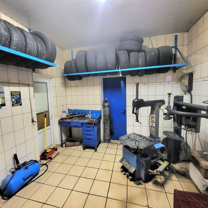 Оренда приміщення з обладнанням  під шиномонтаж.