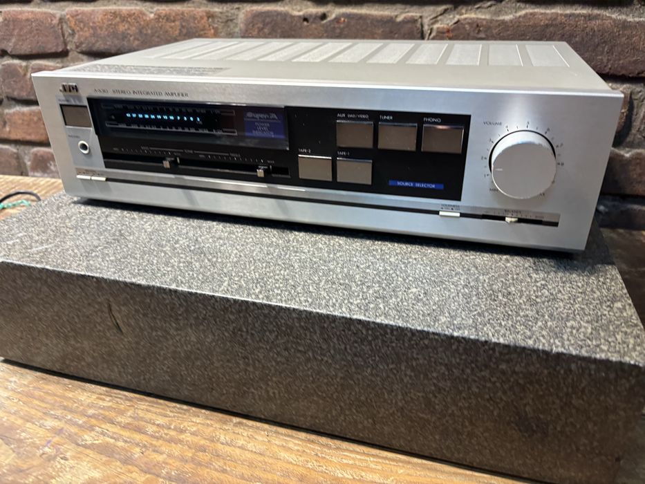 Wzmacniacz JVC A X 30
