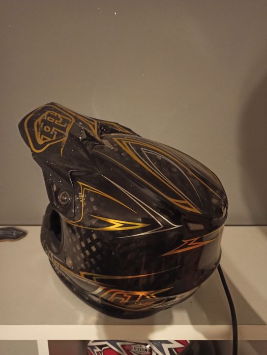 Kask wyczynowy TLD Troy Lee designs na hulajnogę  rower Kross enduro