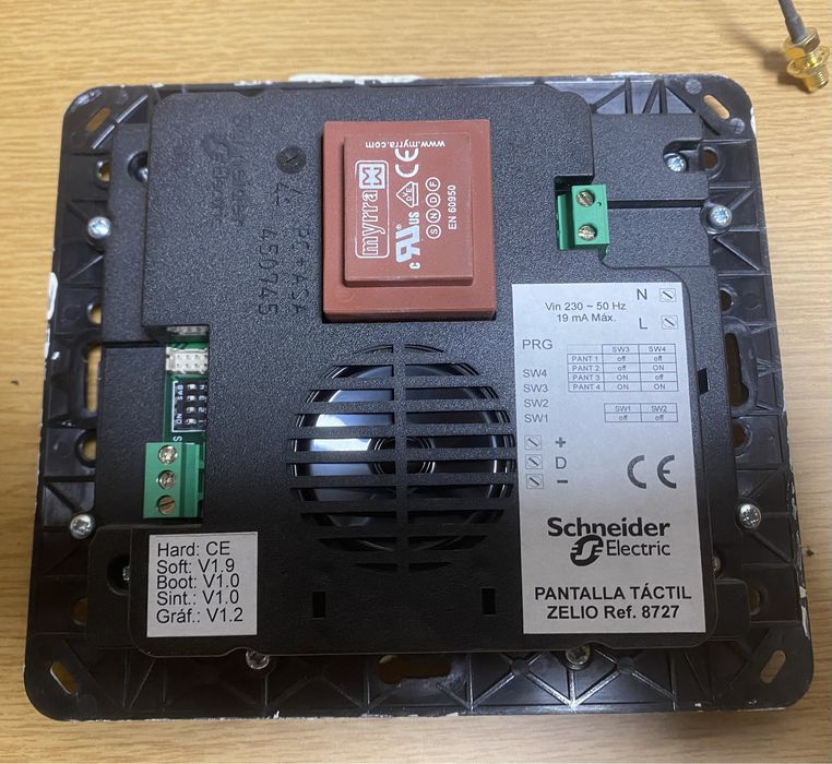 Domotica Schneider Electric com ecran tactil Zelio