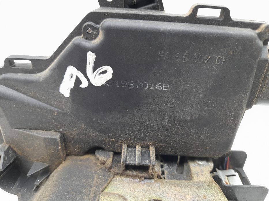 Fechadura / fecho porta frente direito AUDI A6 (4B2, C5)