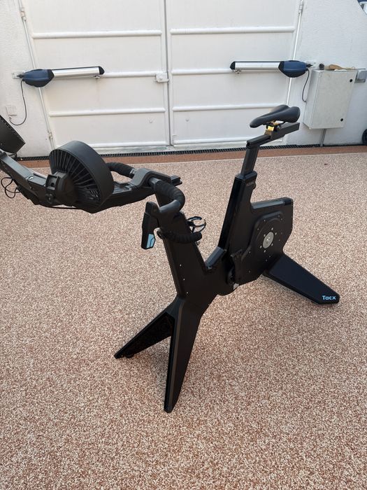 Bicicleta neobike tacx