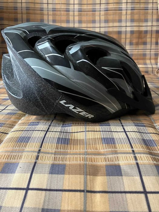 Kit ciclismo com vários acessórios