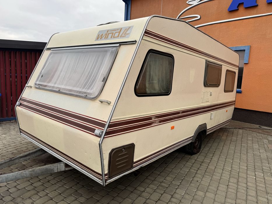 Кемпер дім на колесах