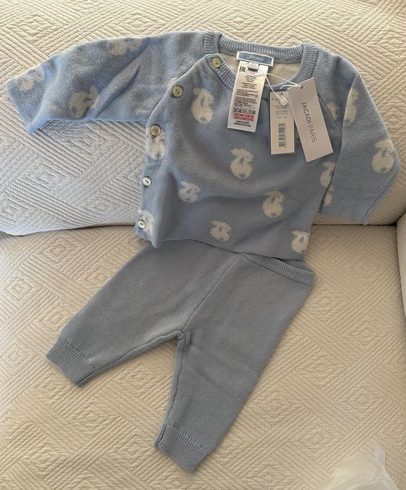 Conjunto bebé calça e camisola