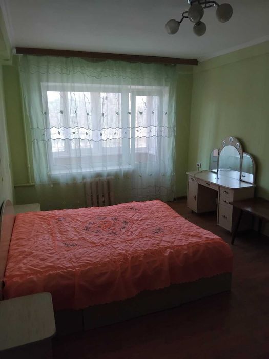 Здам 2кв. метро Дарниця, 15 хв.пішки, Б-р Верховної Ради,24 13000 грн.