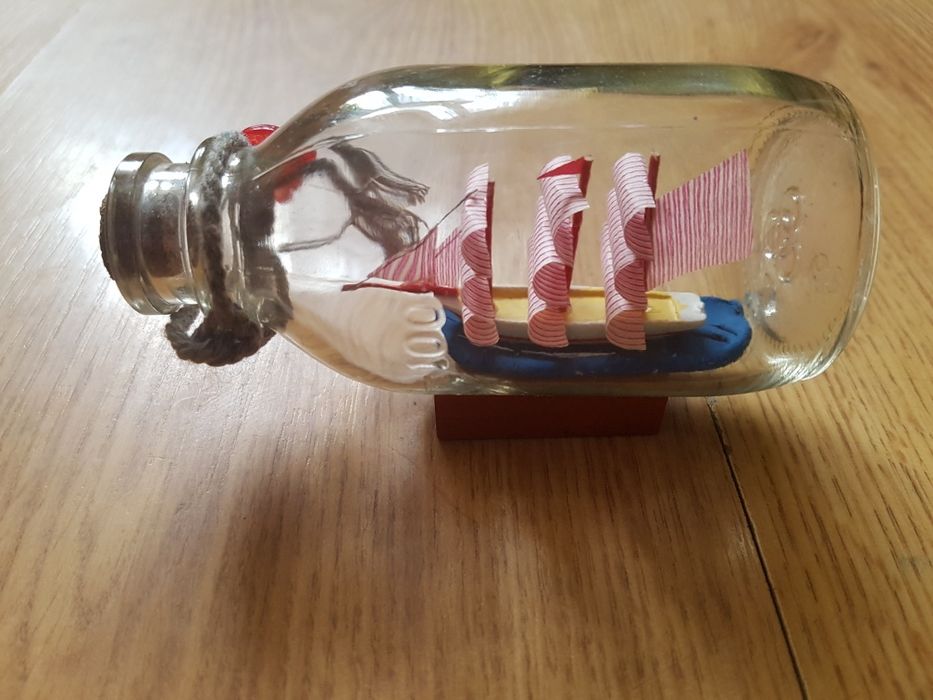 Statek W Butelce Kołobrzeg