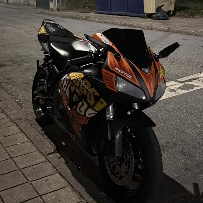 Cbr 1000rr fireblade 2006