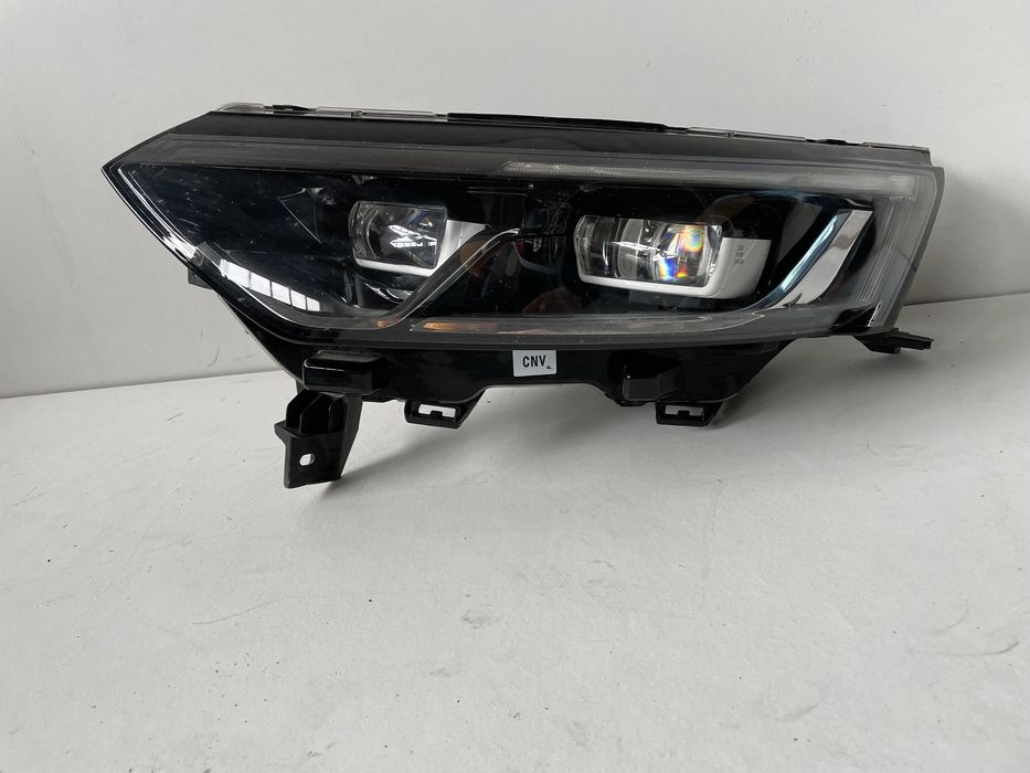 Renault Kolos II Lampa Lewa Full Led