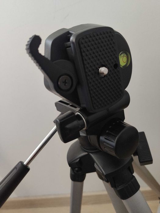 Statyw CAMROCK teleskopowy aluminiowy z poziomicą składany + pokrowiec