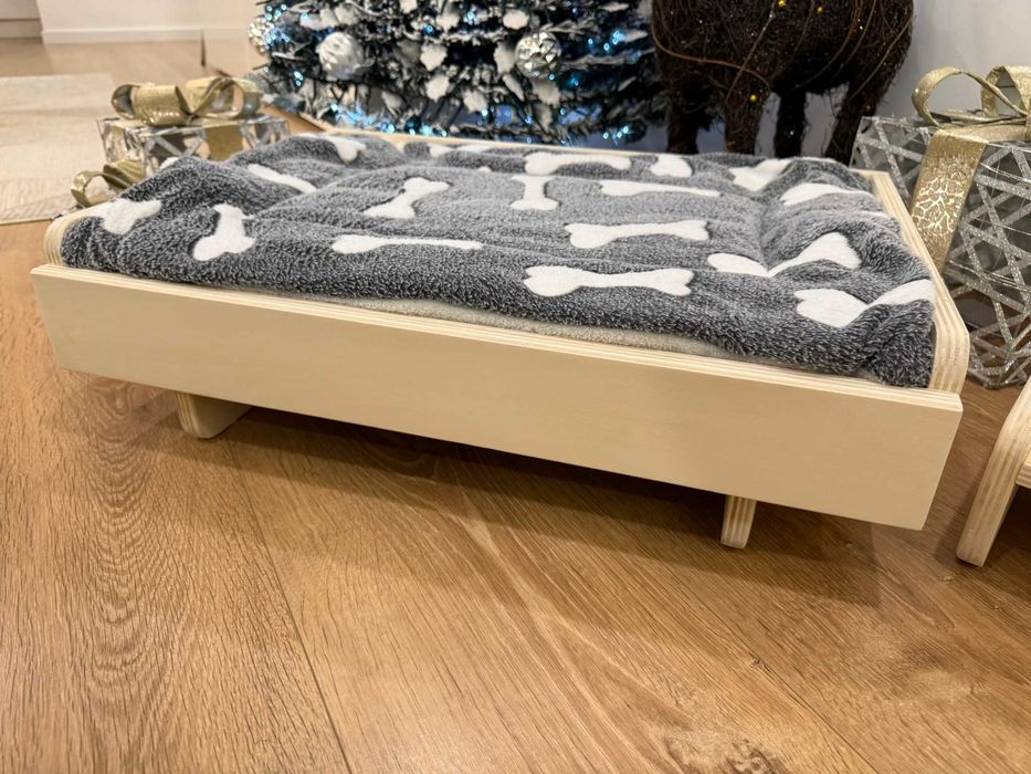 Cama de madeira para cão ou gato